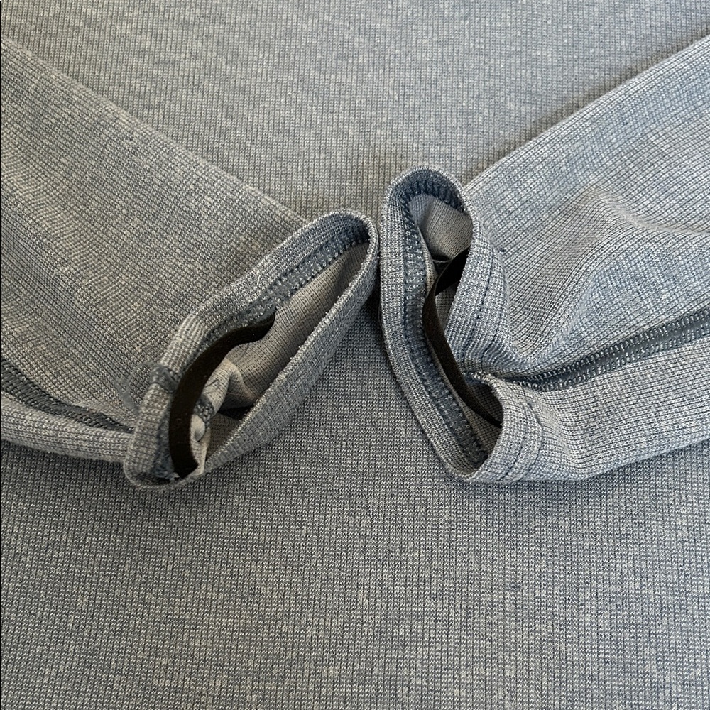 Patagonia Capilene 2 Lightweight Crew Long Sleeve Men's XS Blue Outdoor Hiking - Picture 8 of 11